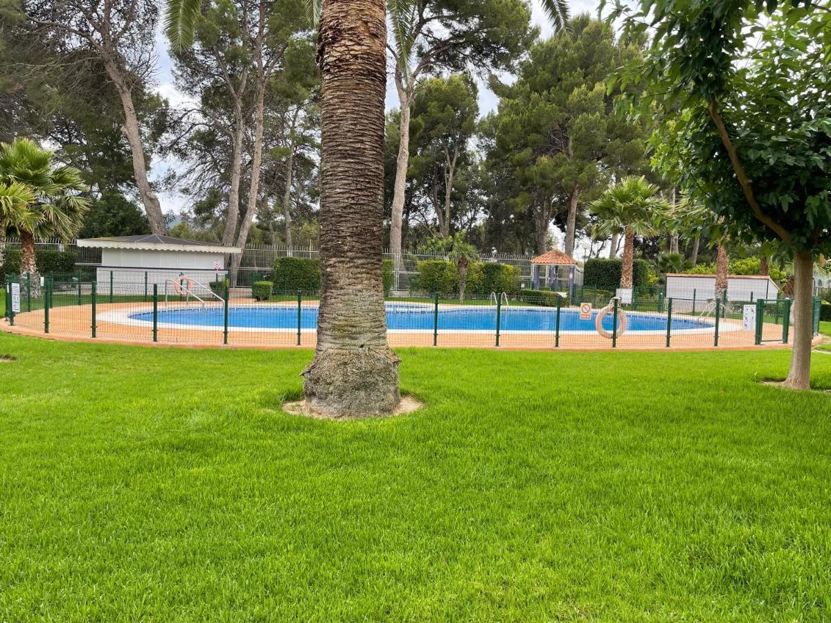 Bungalow Para 6 Pax A 7 Minutos De Playa Albir L'Alfas del Pi Luaran gambar